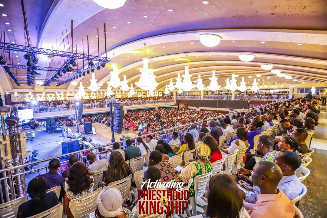 PHOTOS: Checkout The Beautiful Auditorium Koinonia Abuja Members Worship Every Sunday Evening