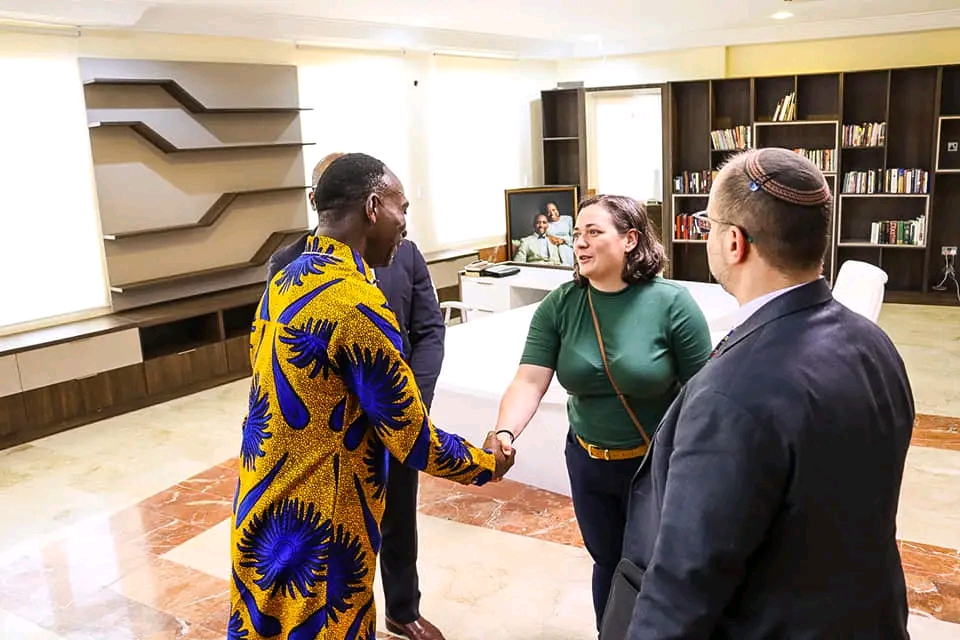 Pastor Paul Enenche, Wife Receives Delegates From The United States As They Visit Dunamis, The Glory Dome