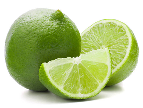 5 medical reasons why you should regularly drink lime water