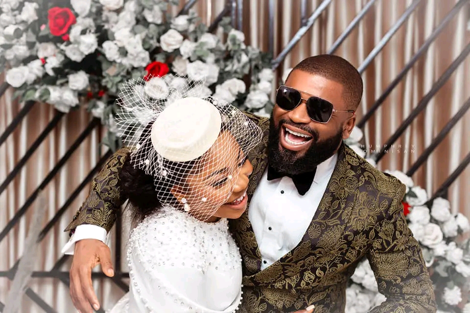 Court Wedding: Beautiful Pictures As Mercy Chinwo And Pastor Blessed Tied The Knot Legally In Court Today